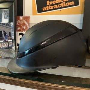SALE! Charles Owen Halo MIPS riding helmet size 61cm 71/2 black